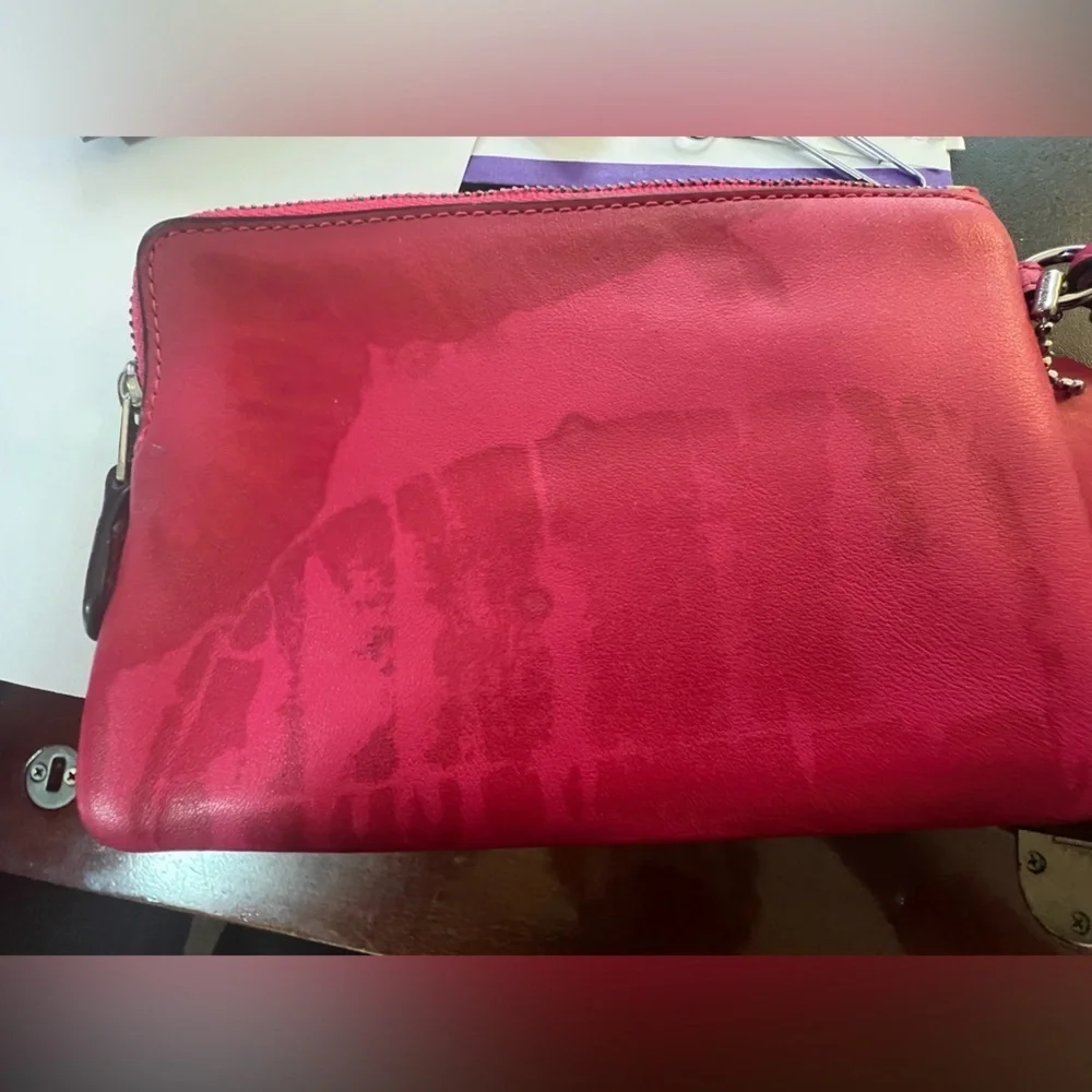 Coach stylish zippered